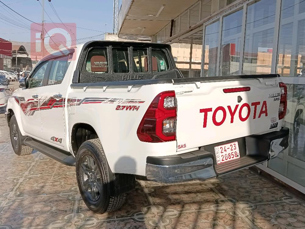 تۆیۆتا هایلۆکس